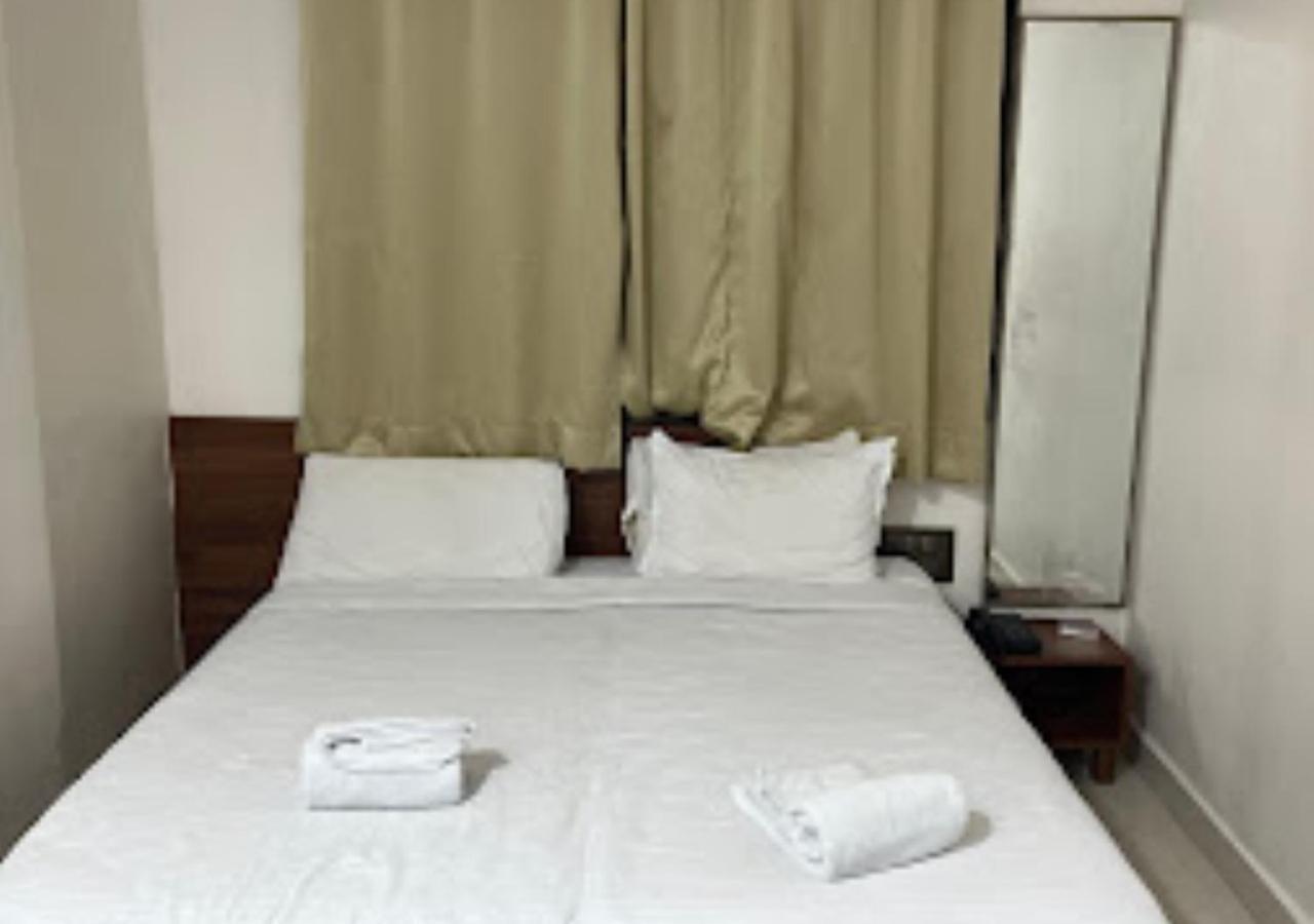 Hotel Rajwada Kapurhol Kapurwahal Ngoại thất bức ảnh